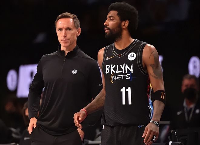 利拉德宣布因伤报销赛季！雄鹿或考虑交易他