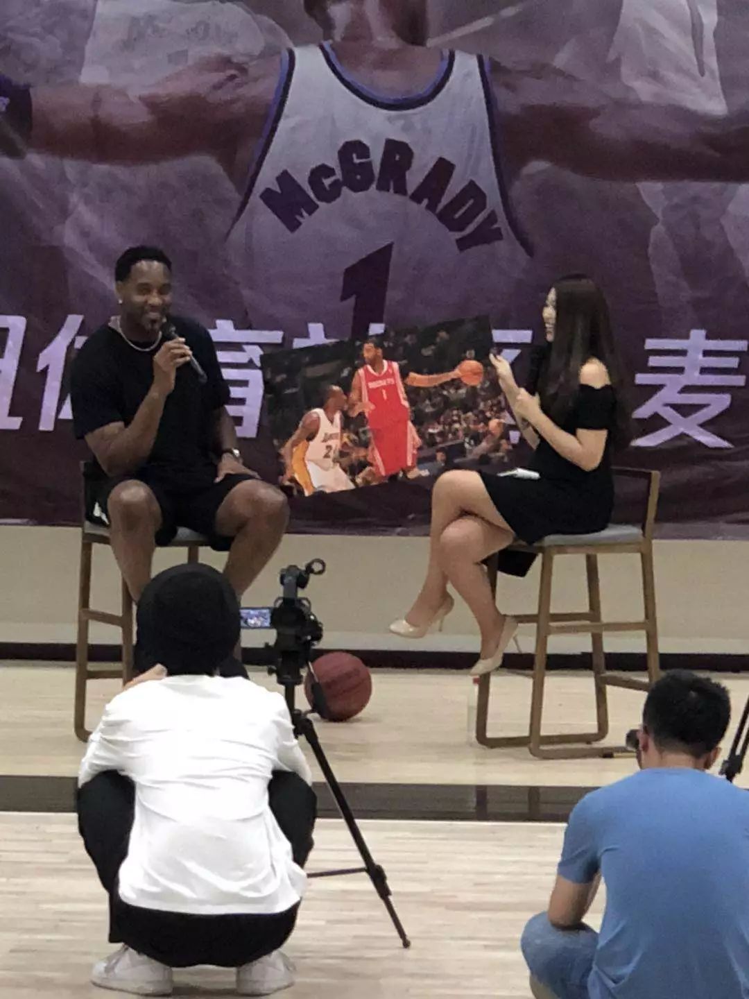 没了李春江山西彻底垮了！进攻毫无战术，内线万人捅，要不换帅？