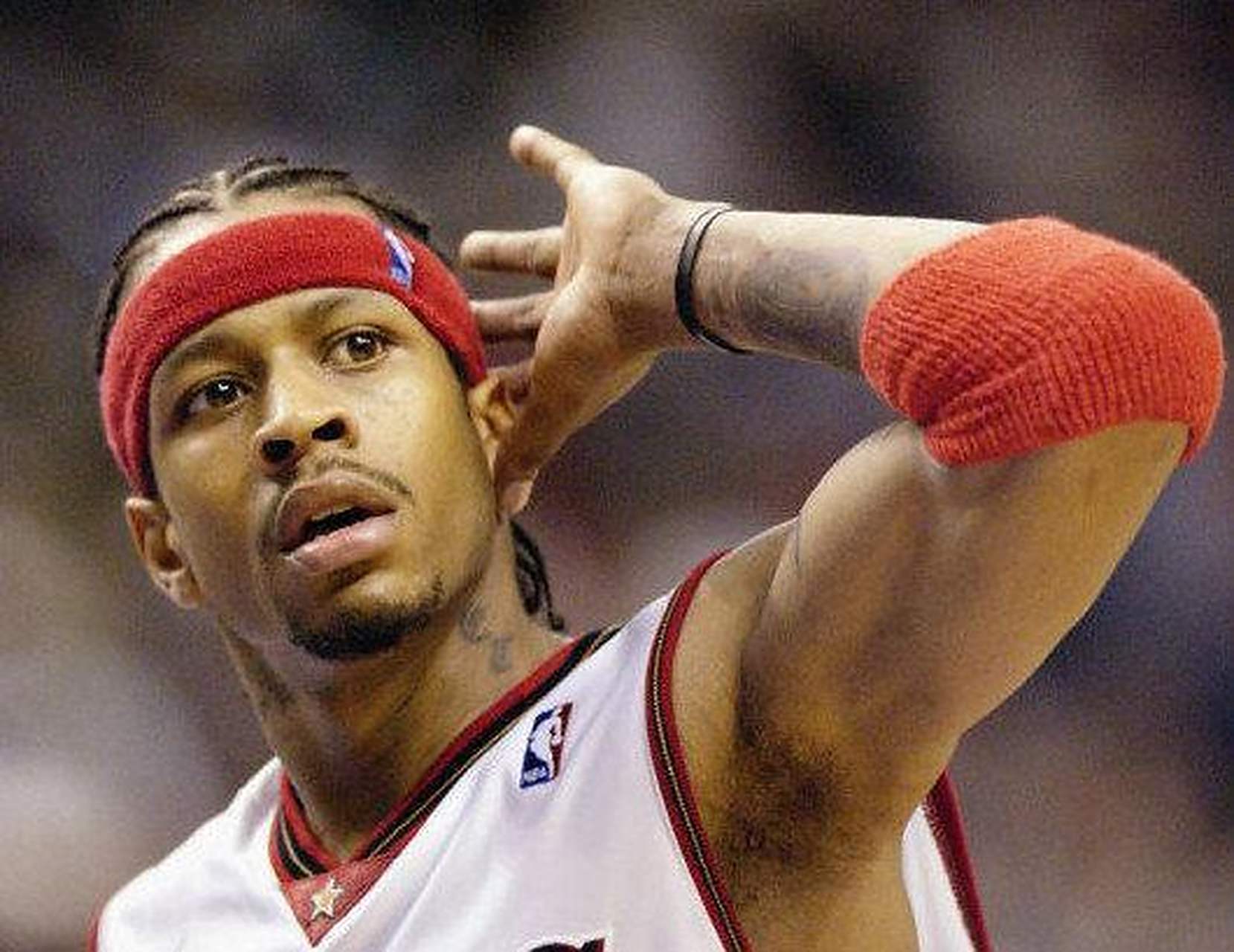 2015年：由于“盗取资料”指控，MLB调查红雀队对太空人数据库的入侵。