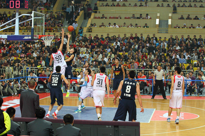 iG时隔六年重返LPL前三，全神班迎来好消息，世界赛不再是梦！