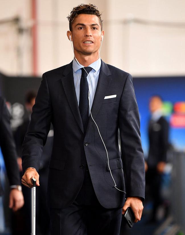 杨瀚森惊艳！开拓者爆冷击败火箭，伊森绝杀超时，杜兰特空砍37+4